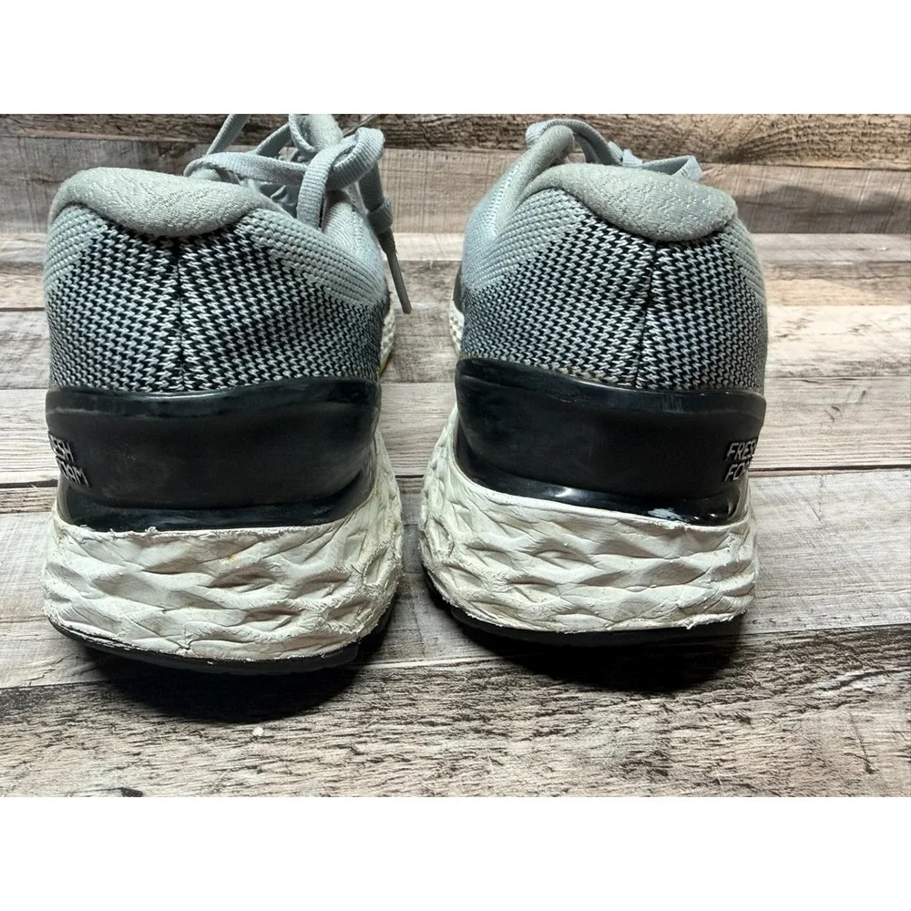 New Balance Fresh Foam M880v10 Silver 9.5 BEATER Pair